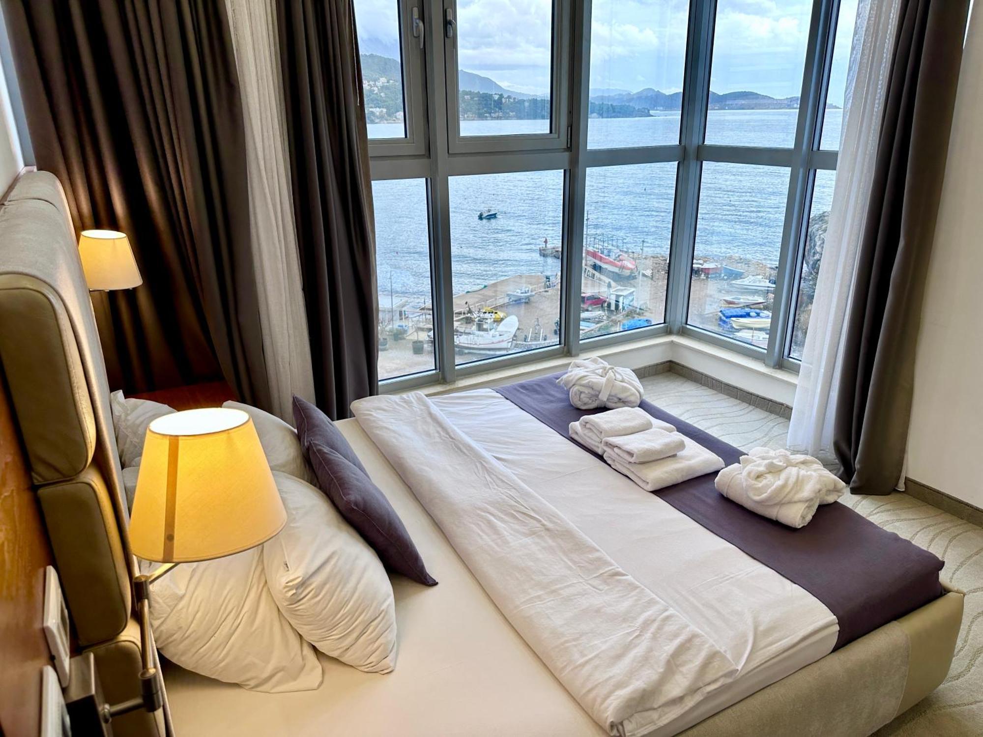 Hotel Porto Sole ซูโตมอเร ภายนอก รูปภาพ