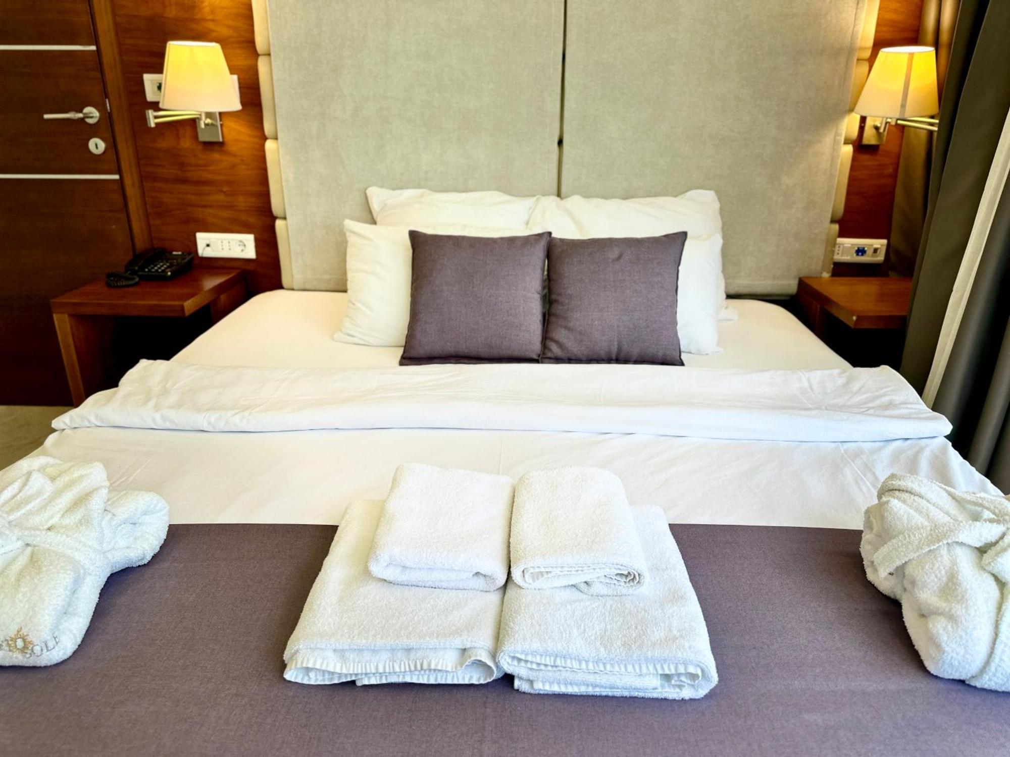 Hotel Porto Sole ซูโตมอเร ภายนอก รูปภาพ