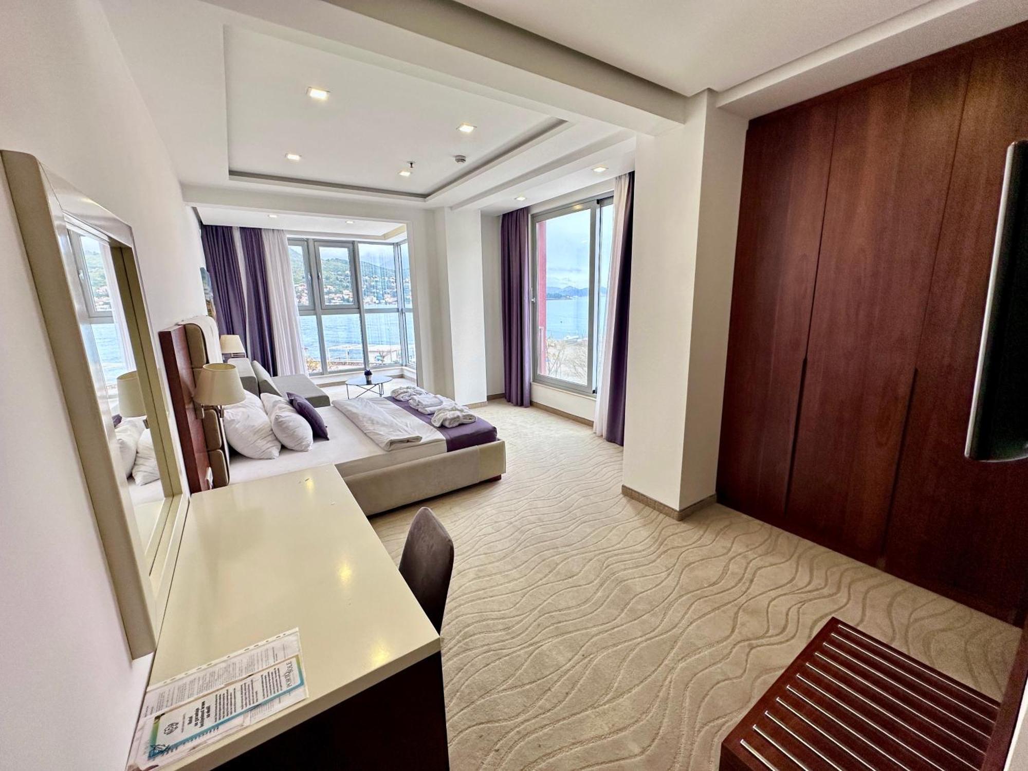 Hotel Porto Sole ซูโตมอเร ภายนอก รูปภาพ