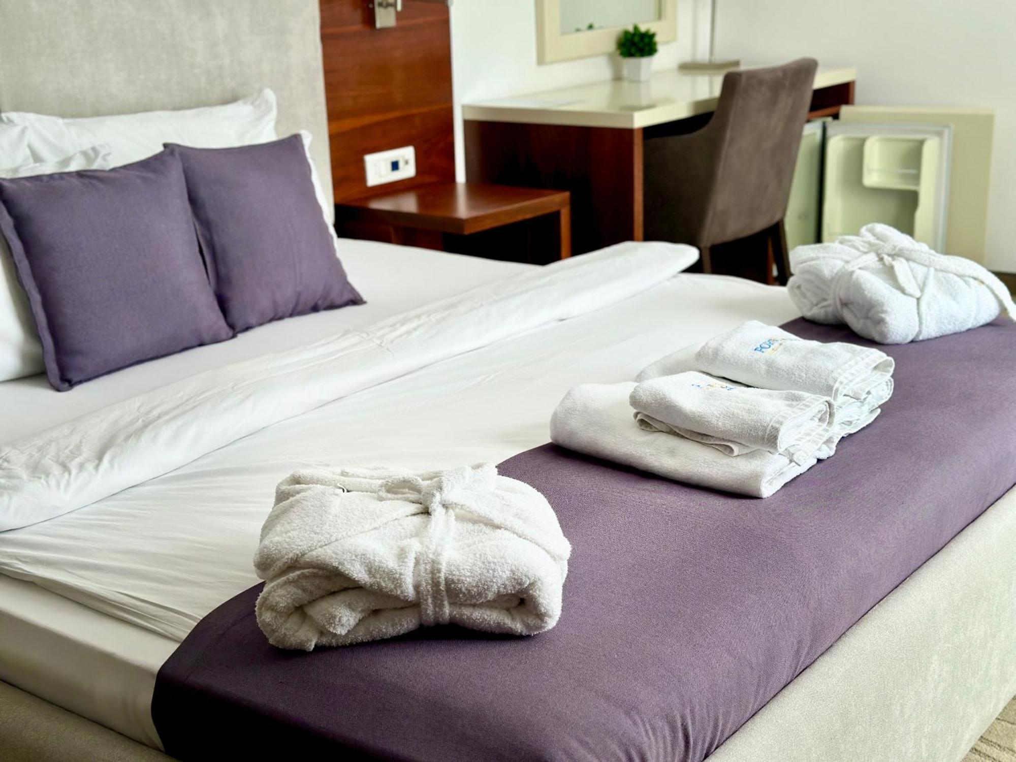 Hotel Porto Sole ซูโตมอเร ภายนอก รูปภาพ